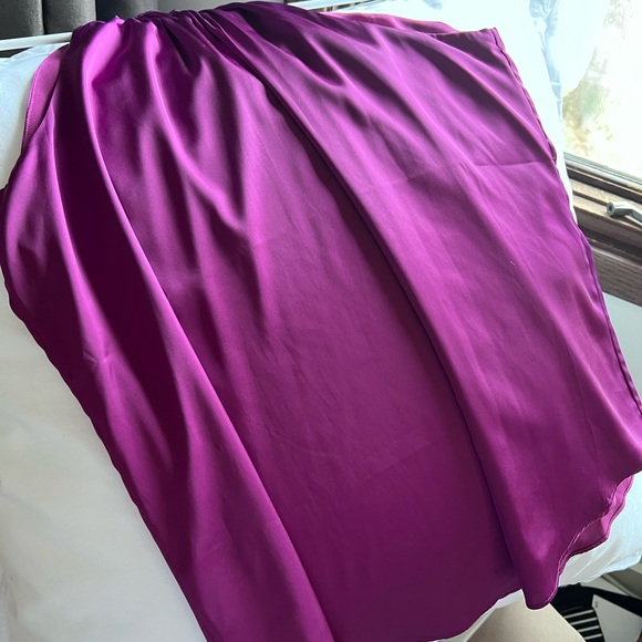 Satin Ruched Mock-Neck Shell ☀️ - Picture 1 of 4